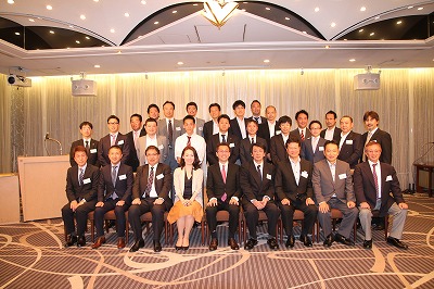 済・関大７月号・経済人クラブ若手会写真.jpg