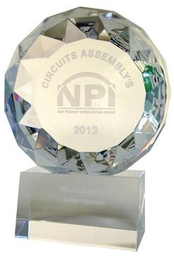 受賞記念のｸﾘｽﾀﾙﾄﾛﾌｨｰ